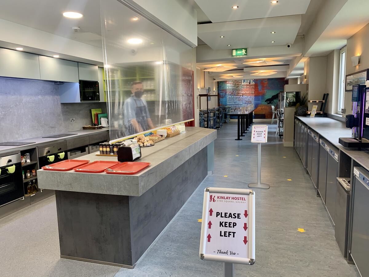 Хостелы Kinlay House Eyre Square Hostel Голуэй