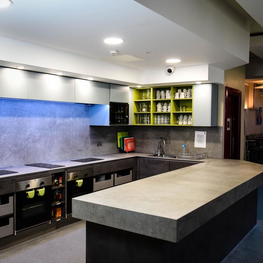 Хостелы Kinlay House Eyre Square Hostel Голуэй-48