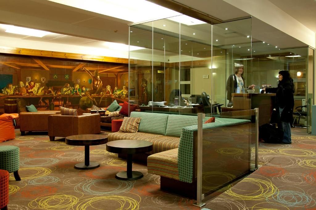 Хостелы Kinlay House Eyre Square Hostel Голуэй